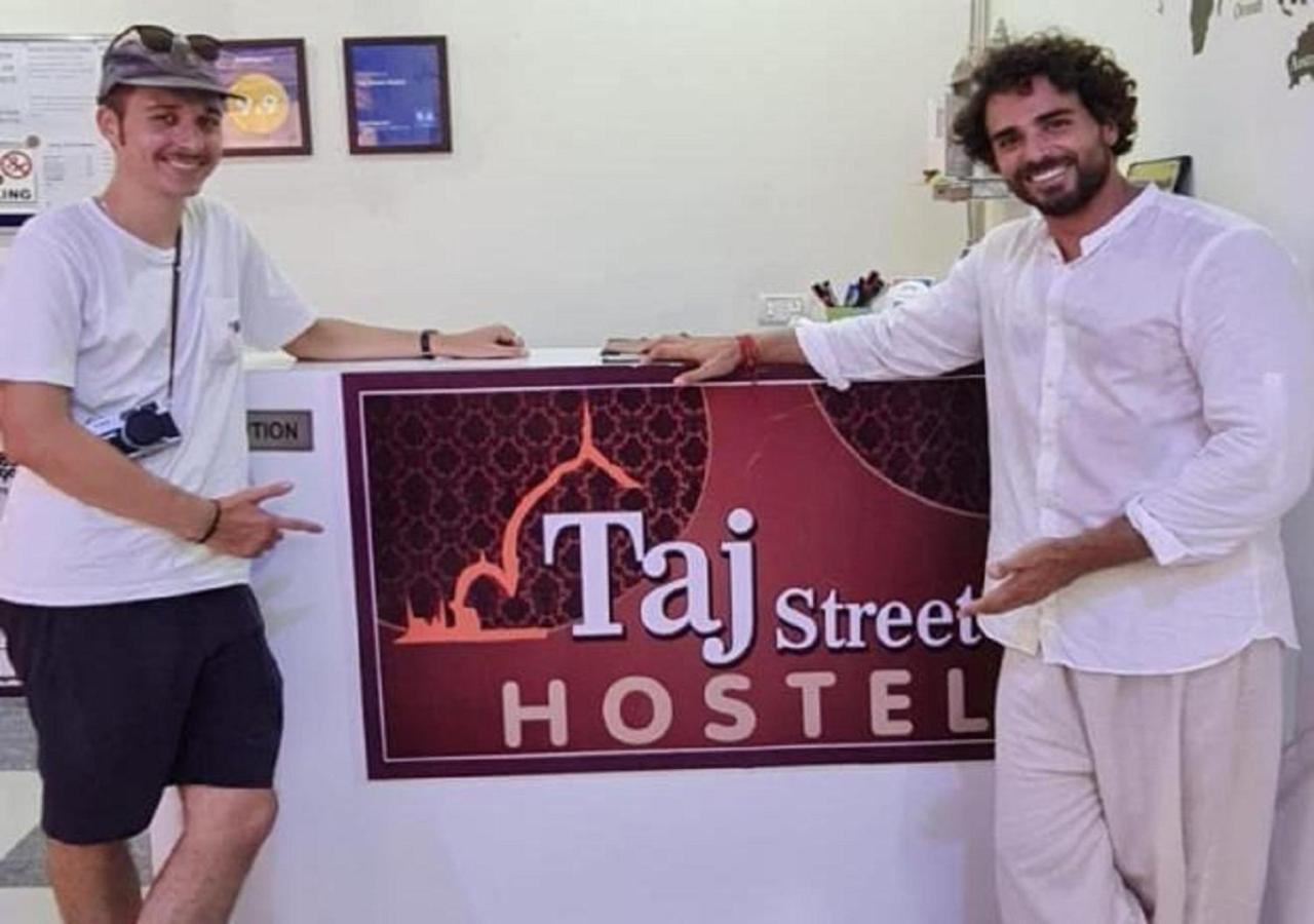 Taj Street Hostel Агра Екстер'єр фото